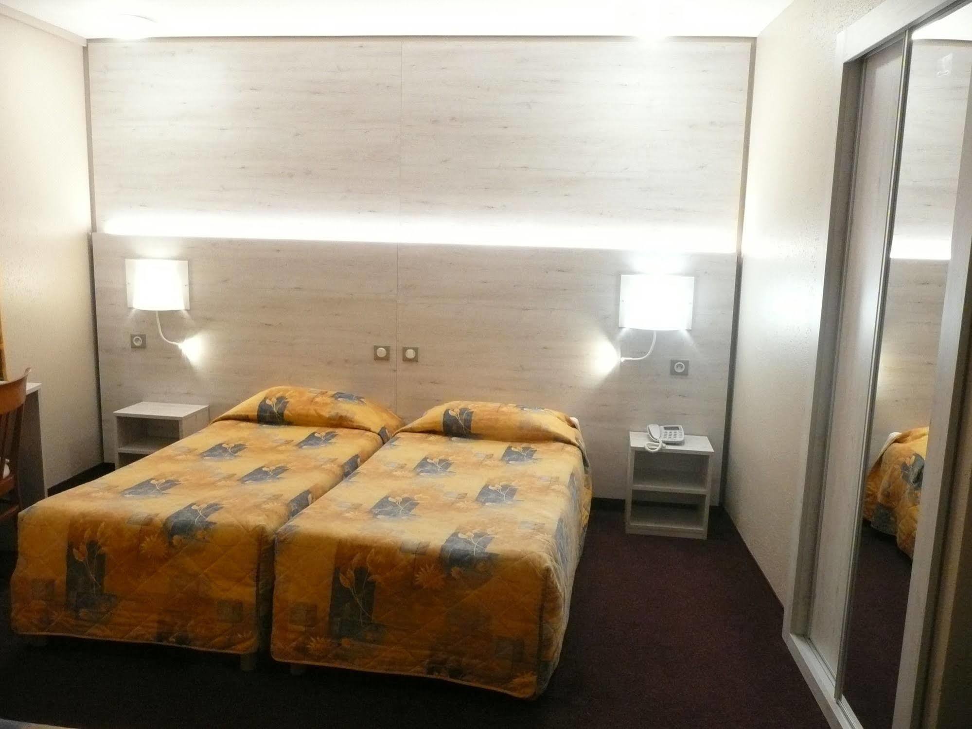 Saint Georges Hotel 3*