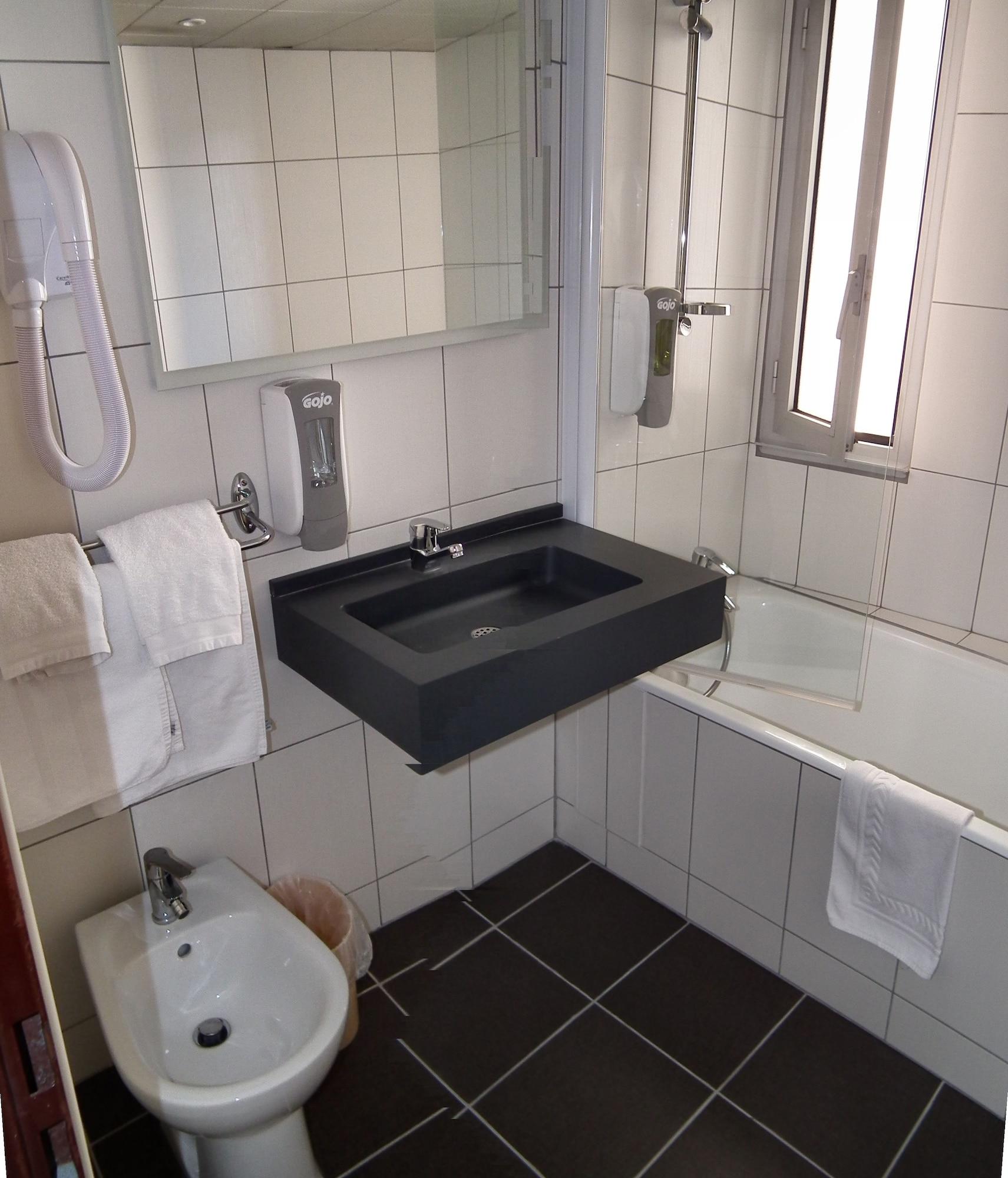 Saint Georges Hotel 3*